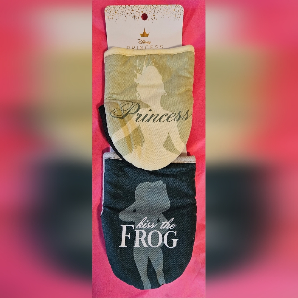 Pair of Mini Disney Princess Tiana Oven Mitts